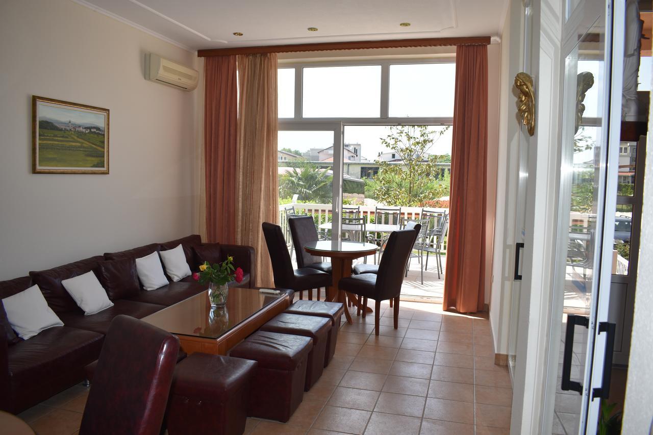 Guest House Regina Mundi Međugorje 외부 사진