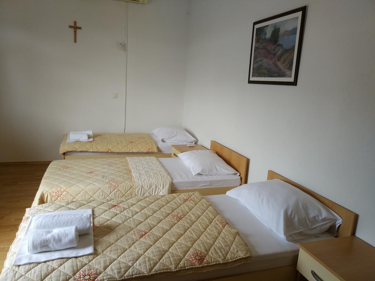 Guest House Regina Mundi Međugorje 외부 사진